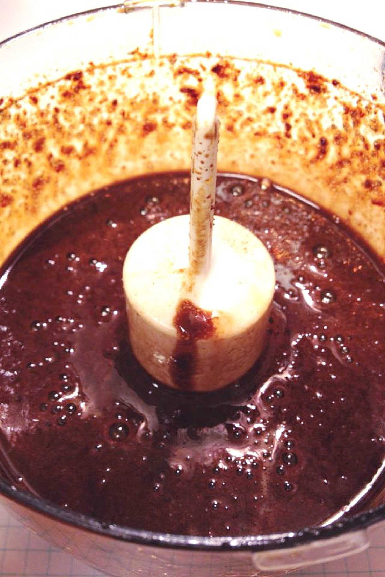 Get ready to elevate your chicken game with these #ChipotleMolassesGlazedChickenThighs! Perfect combination of sweet and smoky flavors that will have your taste buds dancing! #ChipotleMolassesChicken #GlazedChickenThighs #FlavorfulMeals #HealthyDinnerIdeas #FoodieFaves