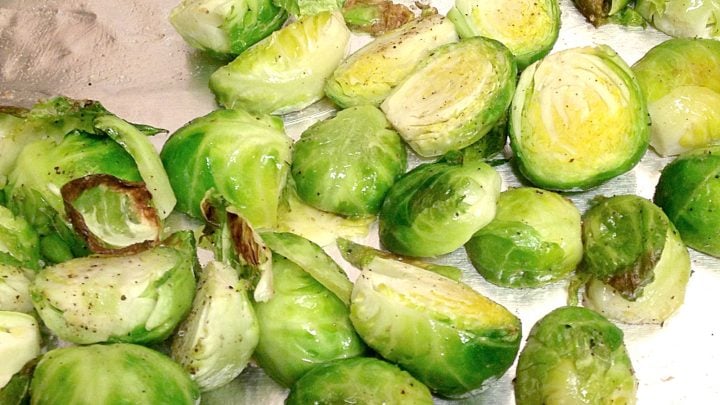 Elevate your veggie game with these fool-proof simply roasted Brussels sprouts. Perfectly crispy and full of flavor, you'll be begging for seconds #InstaFoodiesLoveBrussels #BrusselsSproutsForDays #RoastAndToastWithMe #VeggieObsessions #EasyAndDeliciousEats