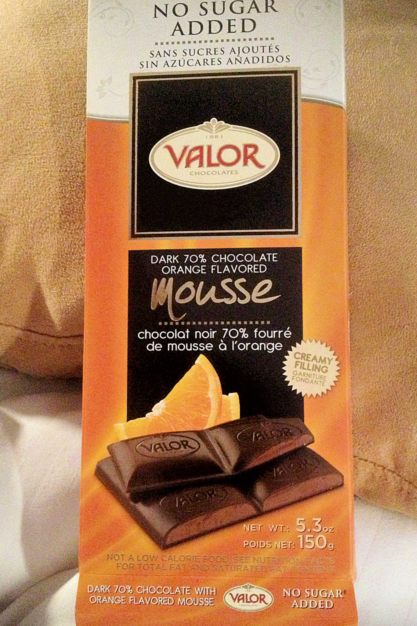 Valor orange flavored chocolate bar
