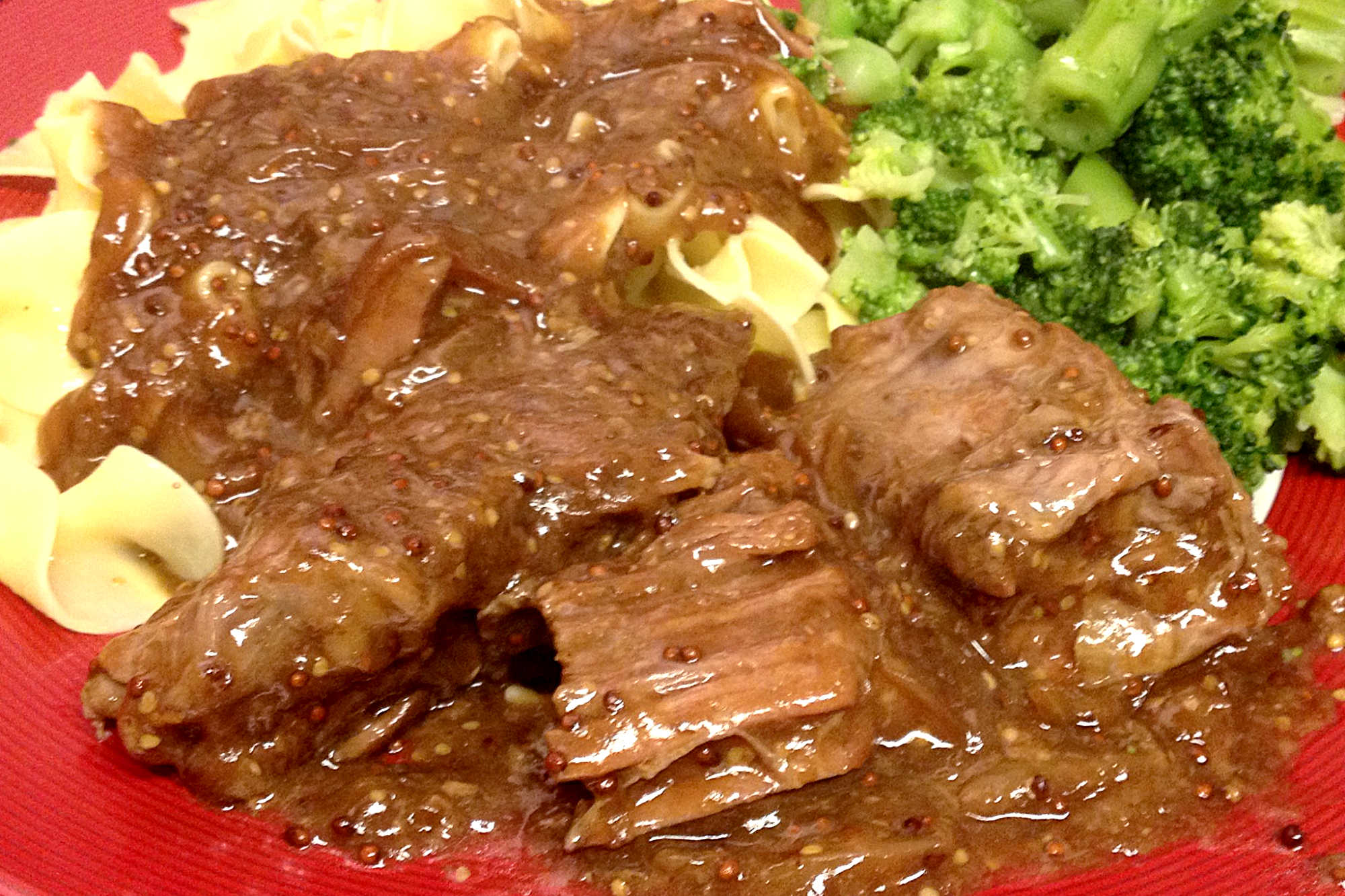 With slow cooked Onion Mustard Roast Beef, dinner is simple yet full of flavor. Fall-apart beef paired with onions and mustard makes this dish a standout. Add your favorite sides and enjoy a hearty meal with minimal prep. #OnionMustardRoastBeef #MeatLoversDelight #SavorySundayEats #FoodieFavs #RoastBeefGoals #MeatLoversDelight #RoastBeefPerfection #SavoryMustardFlavors #FoodieFrenzy #SlowCookerRecipe #SlowCookerRoastBeef