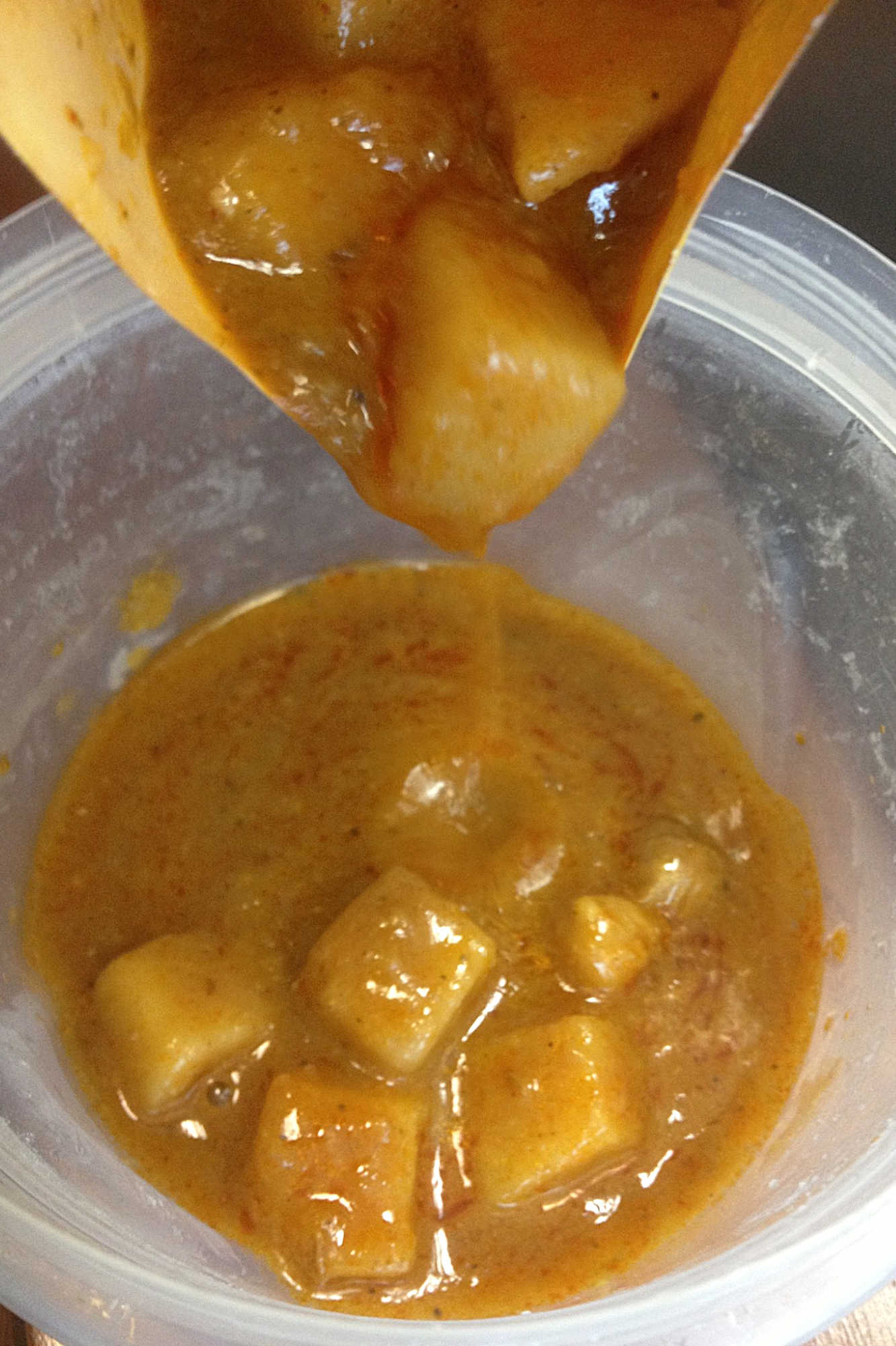 And the winner is...- Giving away a Conscious Box and reviewing the tasty Bombay Potatoes from TastyBite.