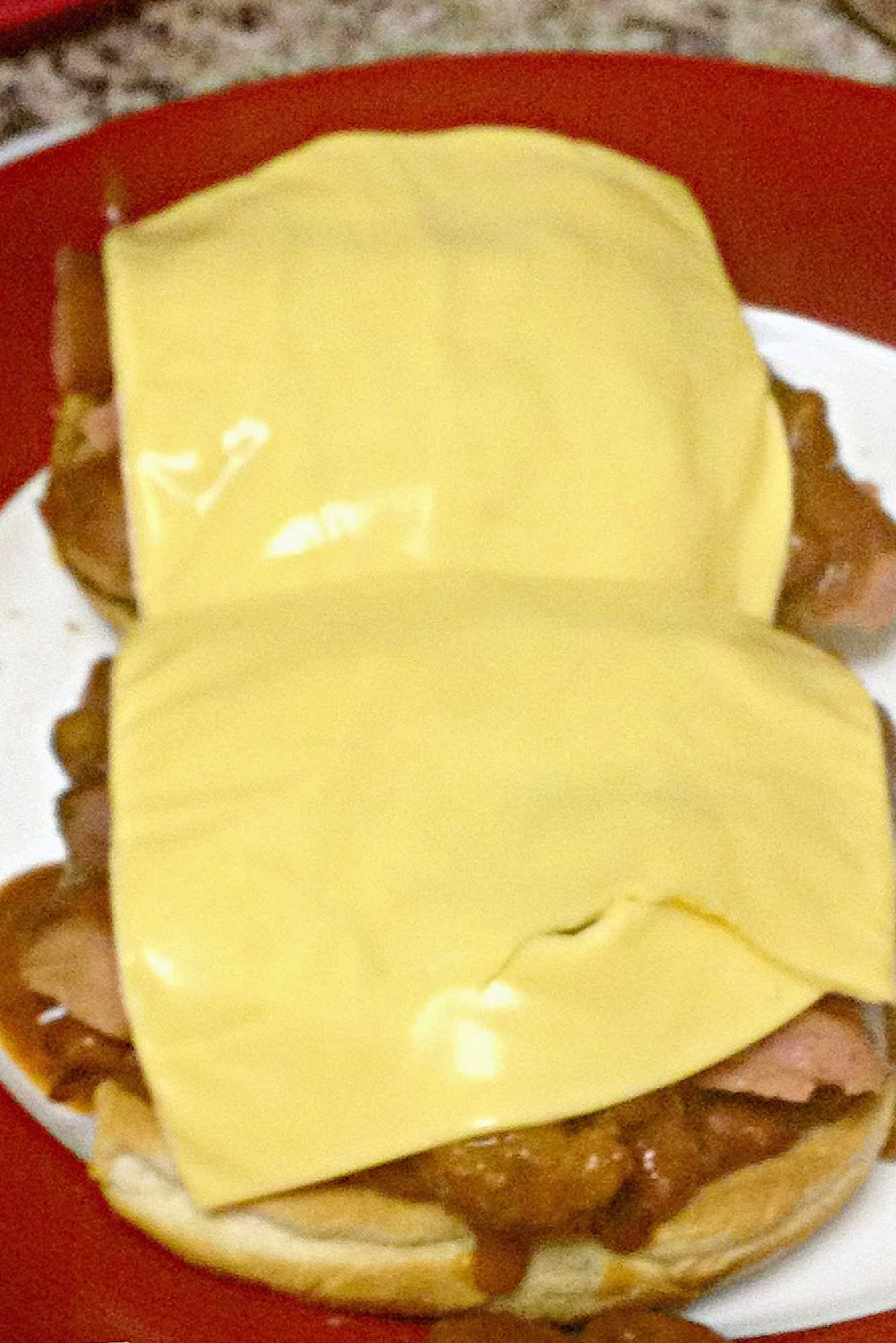 Why settle for a boring old sandwich when you can have an Open-Faced Chili Cheese Dog Sammy? Perfect for game day snacking or a quick weeknight dinner. #ChiliCheeseDogSammies #FoodieFaves #ComfortFoodCravings #HotDogHeaven #SammieSensation