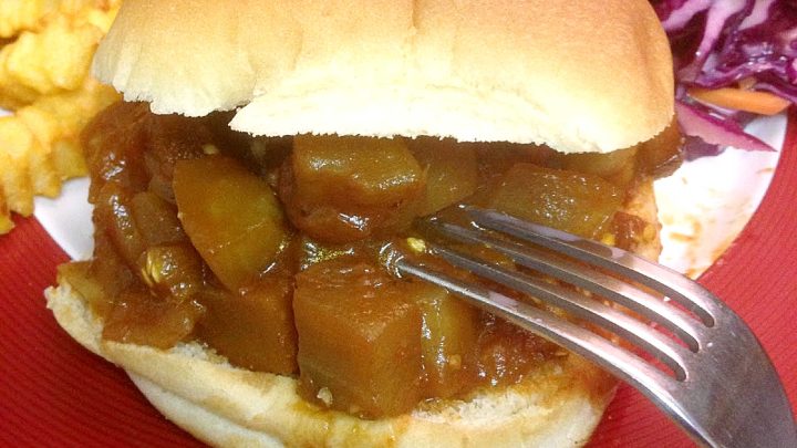 Attention all vegetarians and meat-lovers alike! Sloppy Eds - Eggplant Sloppy Joes - are the perfect solution for a tasty and satisfying meal. #SloppyEds #EggplantSloppyJoes #MeatlessMondays #VegetarianRecipes #PlantBasedEats #MeatFreeMondaySloppyJoes #VeganComfortFood #MeatlessSloppyJoes #MeatFreeMouthfuls