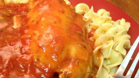 A slow cooker chicken dish, Chicken Cunillo is an Andorra inspired chicken stew. Andorra cuisine is influenced by Spanish and Mediterranean cuisine.