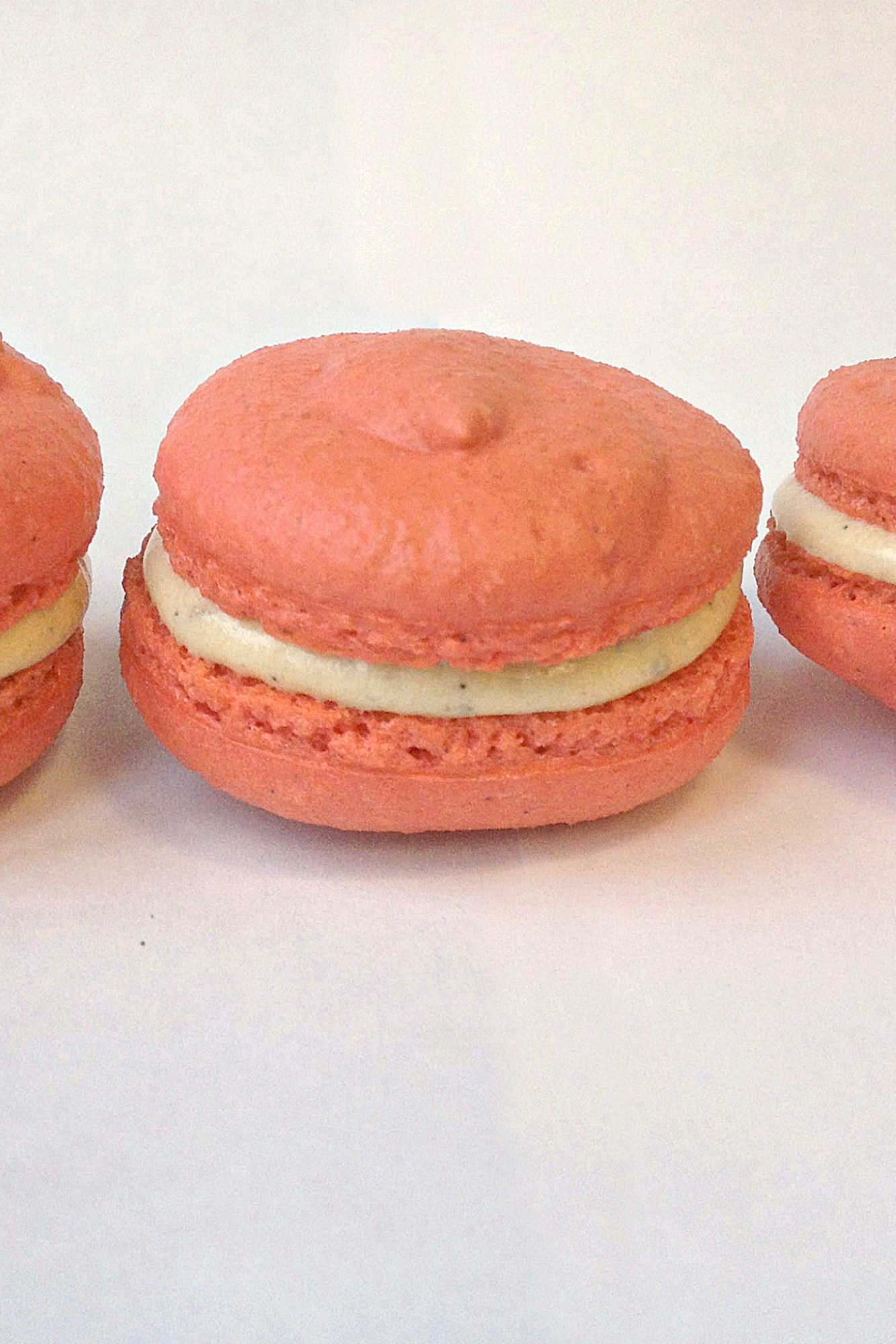 Upgrade your dessert game with these mouth-watering apple cheesecake macarons. Perfect for any occasion, these treats are sure to impress they have dried apples in the shell and cheesecake filling. #AppleCheesecakeMacarons #MacaronMania #DessertLoversUnite #HomemadeSweets #InstaFoodieHeaven