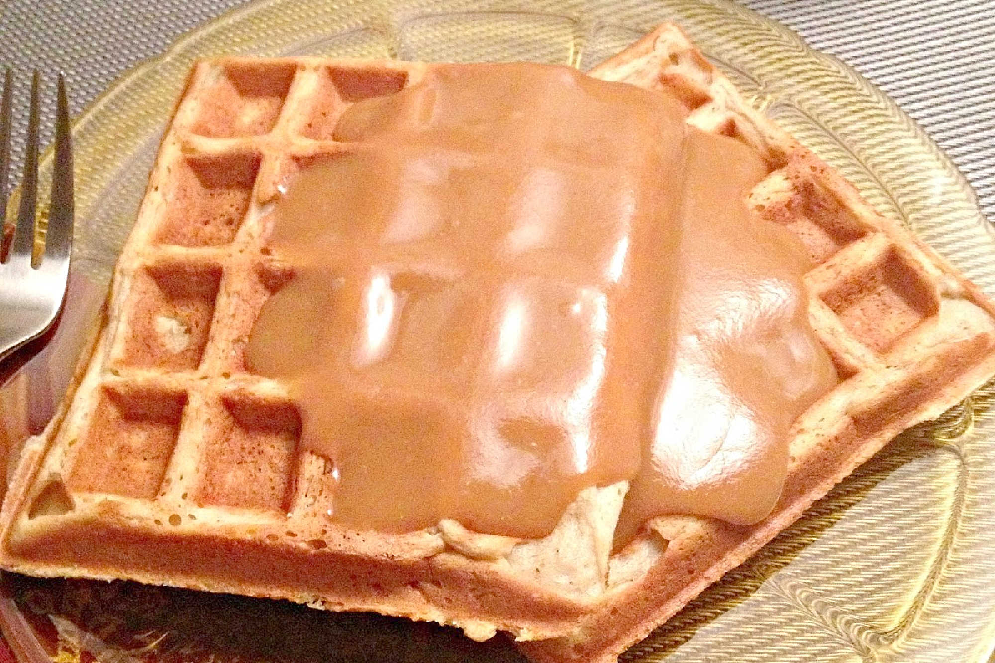 In the world of breakfast foods, Banana Waffles with PB Syrup are the rockstars! 🎸🍌 Talk about a sweet symphony to your taste buds! Have you tried them yet? #BananaWaffles #BreakfastGoals #FoodieForLife #PeanutButterSyrup #BrunchTime