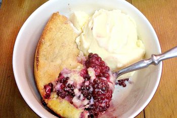 Adding cornbread to your cobbler is a game-changer. The Blackberry Cornbread Cobbler is the underdog dessert that demands attention. #BlackberryCobblerDelight #BerrySweetSoulFood #SouthernSoulDesserts #CornbreadCravings #GourmetDessertInspo