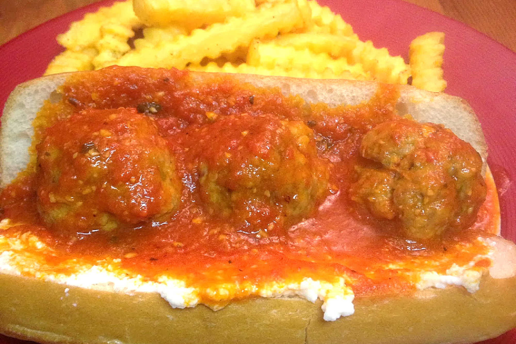 If you love comforting, flavor-packed food, these Italian Style Meatball Subs deliver the perfect balance of seasoned meat and savory sauce nestled in fresh bread.  #DeliziosoSubs #MangiareItaliano #MeatballMania #SubSandwichSundays #SatisfyingSubs