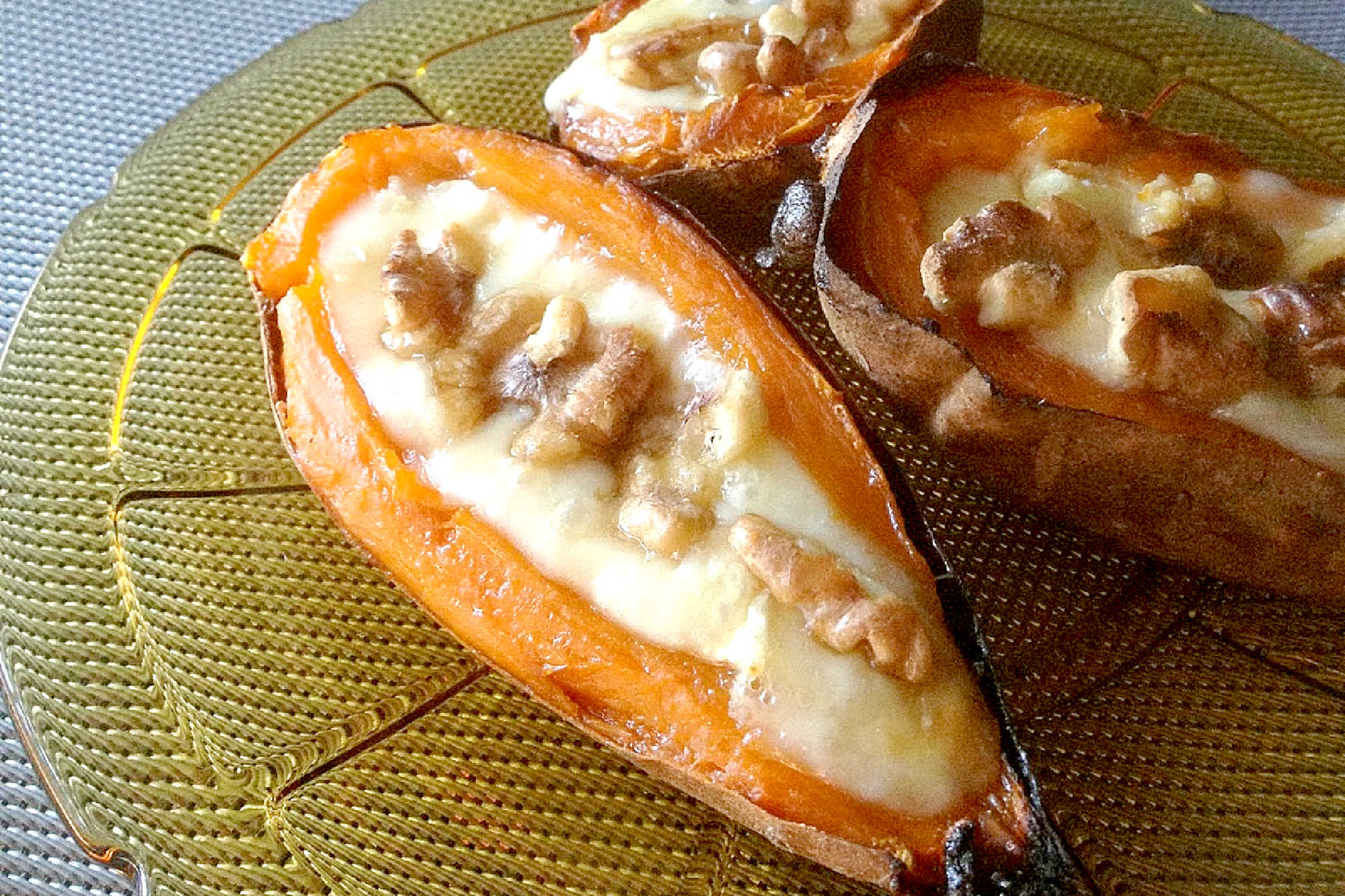 Turn sweet potatoes into a savory treat with this easy-to-follow sweet potato skins recipe. Ready in no time and sure to please a crowd. #sweetpotatoskins #healthyeats #vegetarianrecipes #foodporn #igfood
