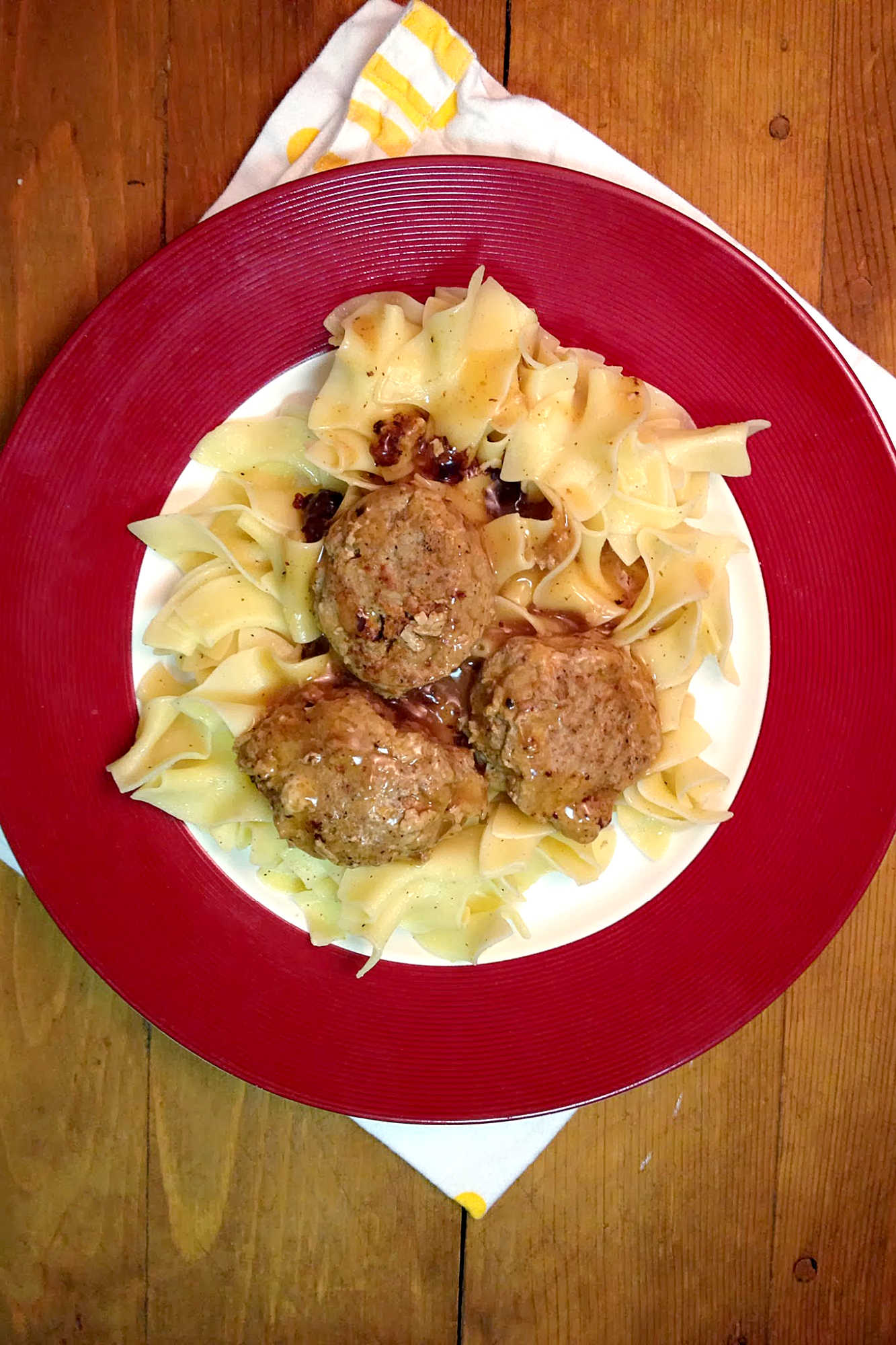 Is it time we declared Finnish meatballs the superior meatball? Forget Italian, Swedish, or Turkish - these Finnish delicacies are a mouthwatering fusion of spices, beef, and pure Nordic brilliance! #FinnishFoodiesUnite #MeatballMastery #ScandinavianSavory #HomecookingGoals #ComfortFoodCraving #