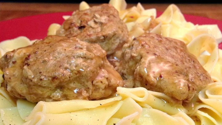 Is it time we declared Finnish meatballs the superior meatball? Forget Italian, Swedish, or Turkish - these Finnish delicacies are a mouthwatering fusion of spices, beef, and pure Nordic brilliance! #FinnishFoodiesUnite #MeatballMastery #ScandinavianSavory #HomecookingGoals #ComfortFoodCraving #