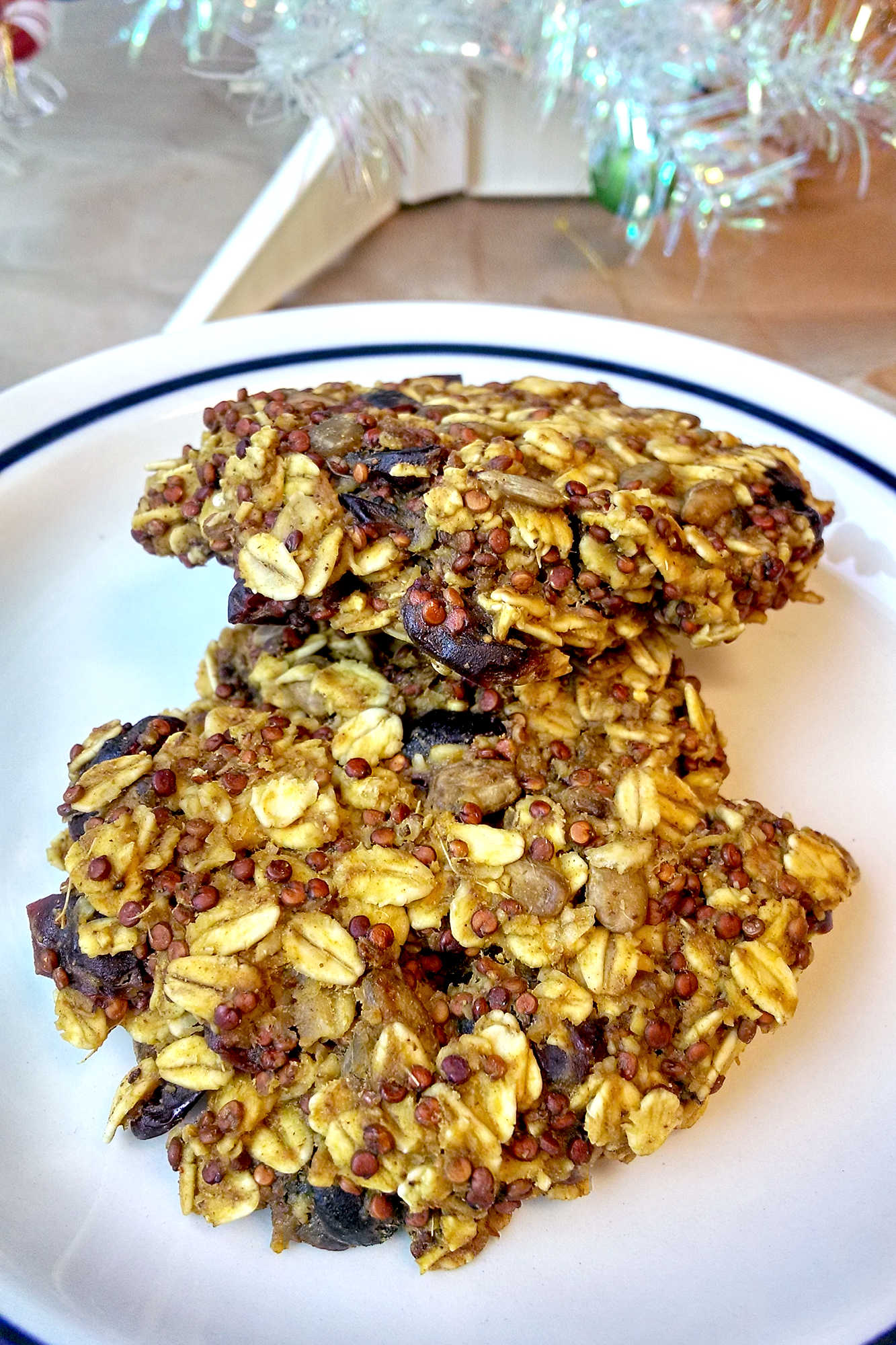 Yup!  I said cookies for breakfast!  These Cranberry Pumpkin Breakfast Cookies are full of fiber and protein to keep you full.