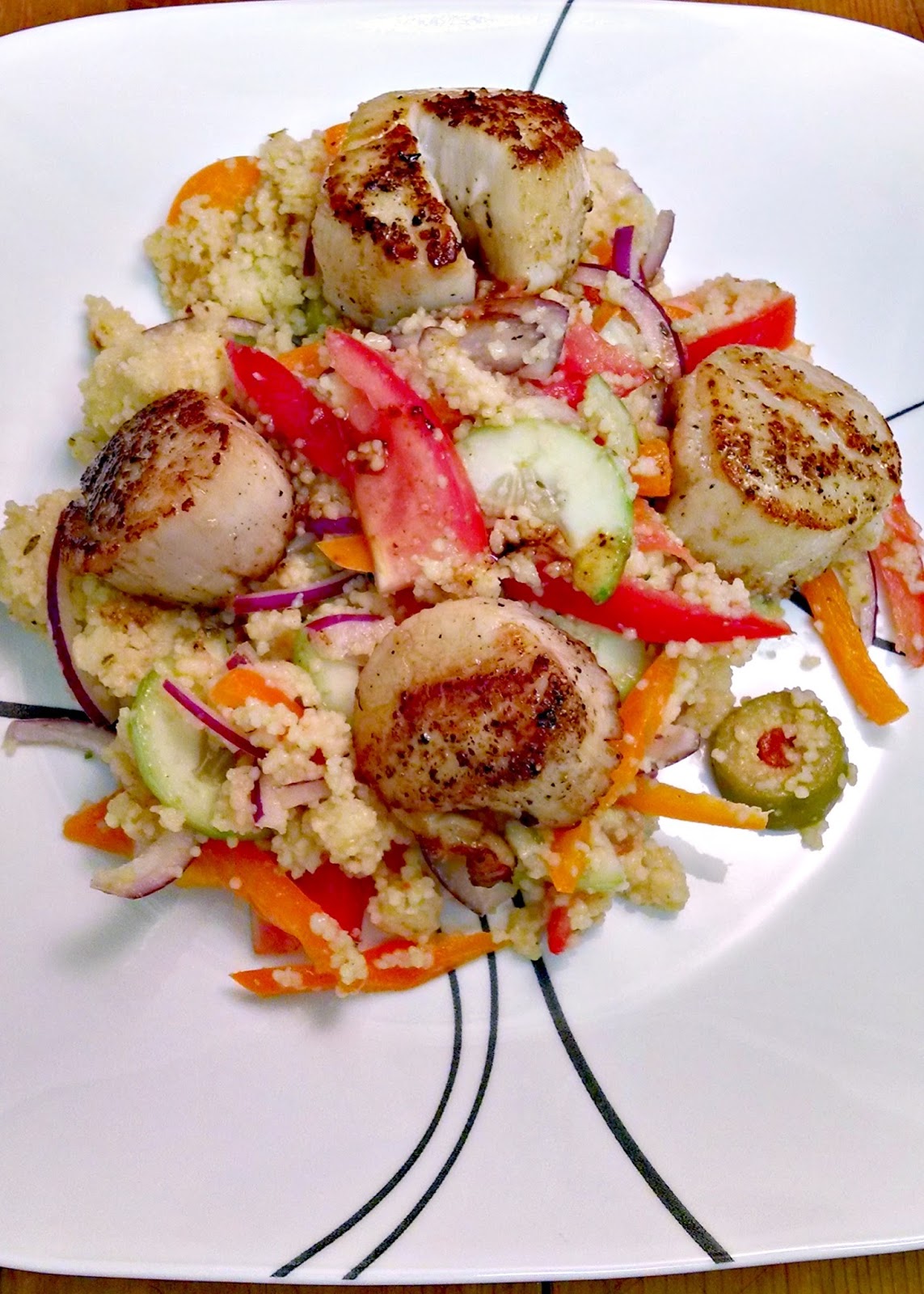 A Kitchen Hoor | Greek Style Couscous Salad with Scallops #Recipe