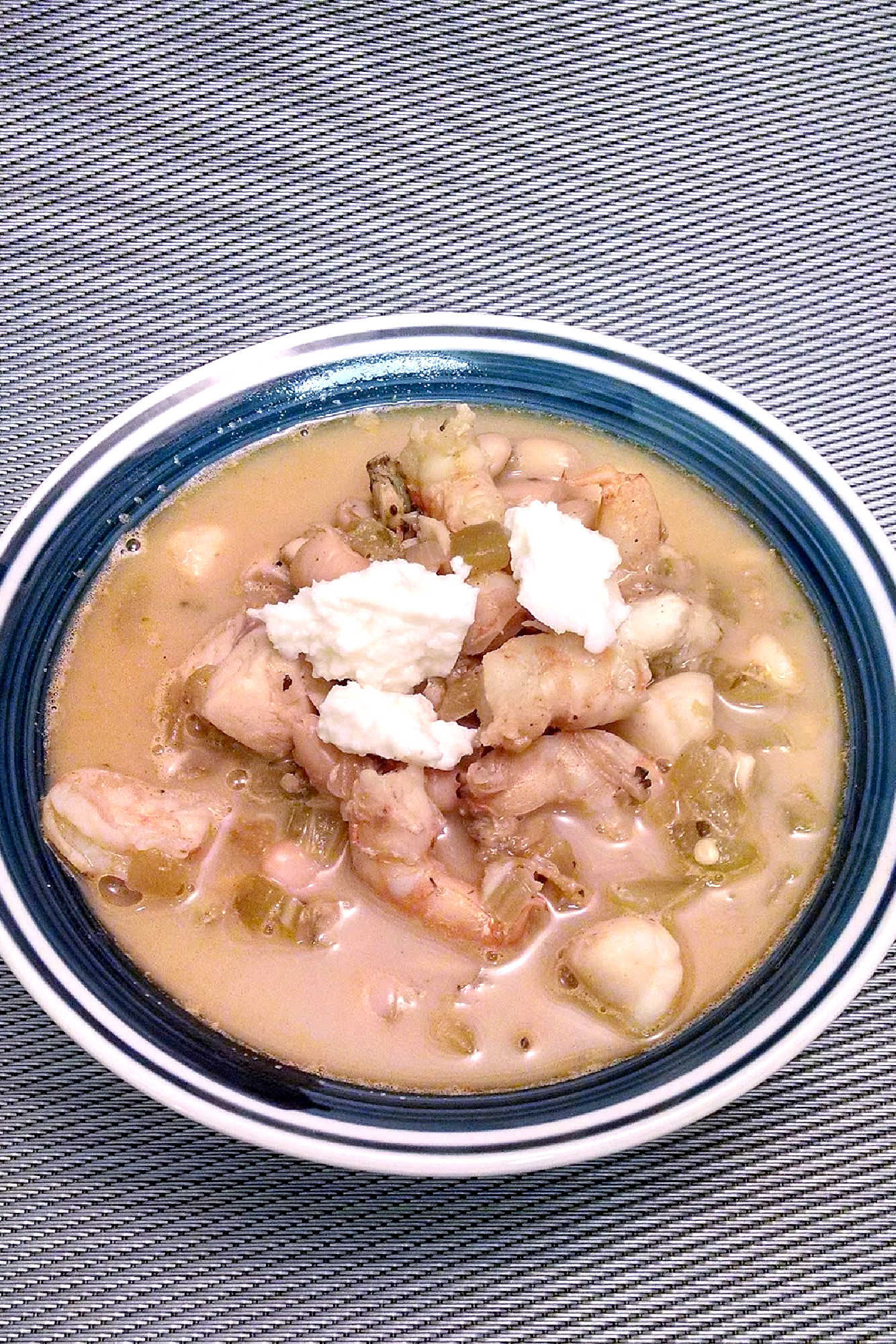 Seafood and chili lovers rejoice! The ultimate combination has arrived with this mouthwatering Seafood Chili recipe! Perfect for a cozy night in or impressing your dinner guests. #SeafoodChiliDelight #SpicySeafoodSensation #ChiliLoversUnite #SeafoodCravingsSatisfied #ChiliCookingGoals #ChiliLovers #FoodPorn #DinnerTime #FoodInspiration #RecipeIdeas