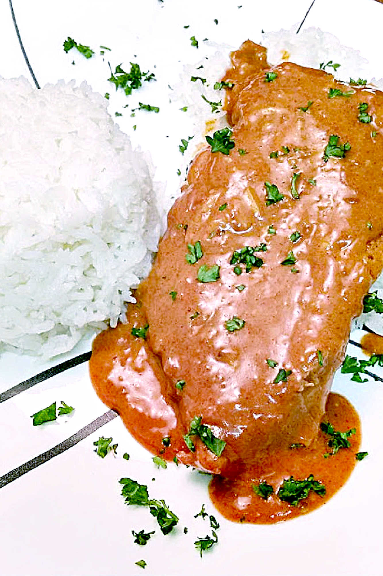 Step up your dinner game with this mouthwatering recipe for Chicken Breasts in Paprika Cream Sauce! The blend of flavors will have you craving seconds #DeliciousDinnerIdeas #CreamyChickenRecipes #PaprikaLovers #EasyWeeknightMeals #InstaFoodies #foodlover #newrecipe #dinnerparty #foodporn