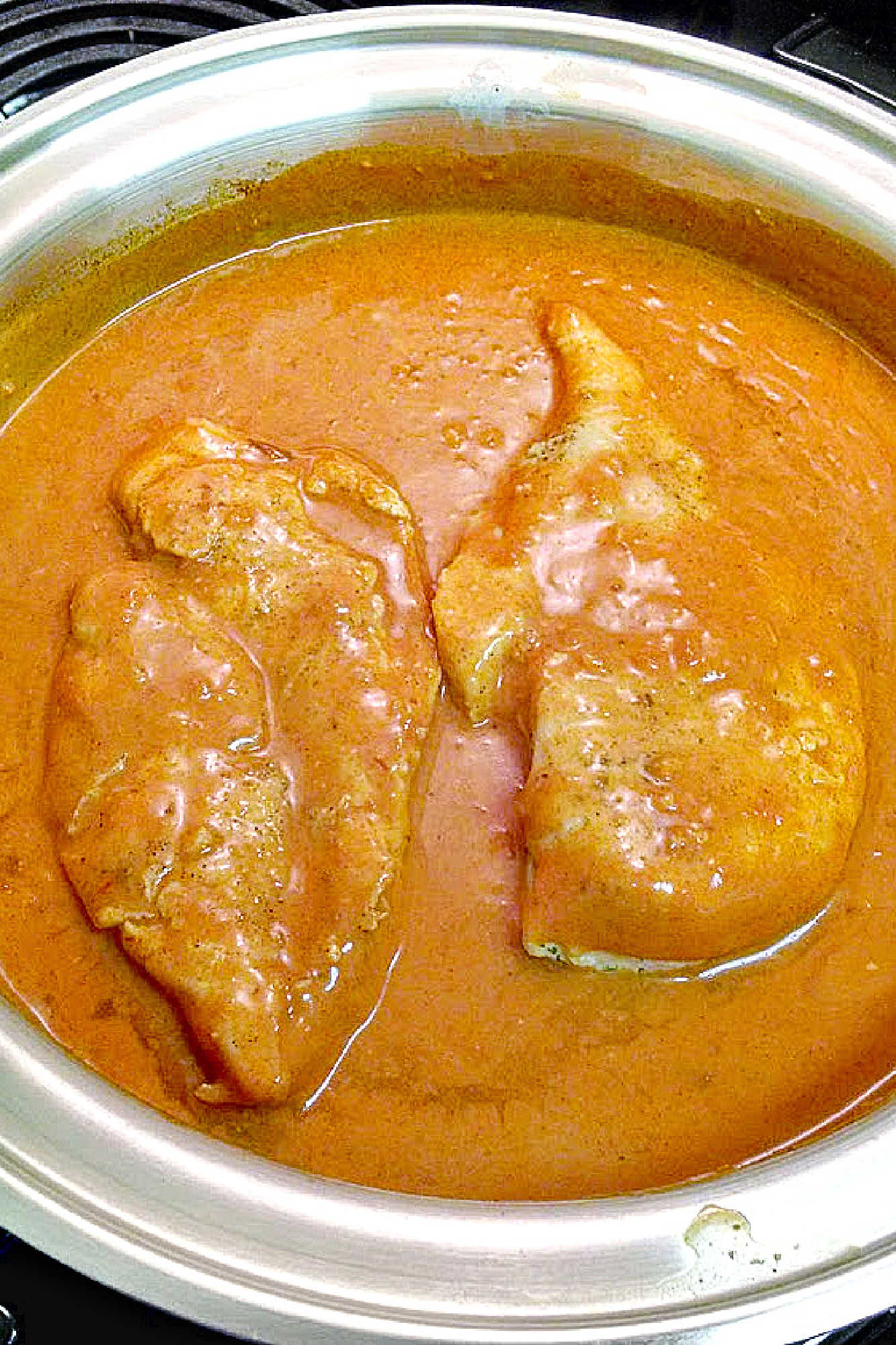 Step up your dinner game with this mouthwatering recipe for Chicken Breasts in Paprika Cream Sauce! The blend of flavors will have you craving seconds #DeliciousDinnerIdeas #CreamyChickenRecipes #PaprikaLovers #EasyWeeknightMeals #InstaFoodies #foodlover #newrecipe #dinnerparty #foodporn