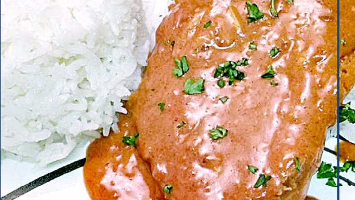 Step up your dinner game with this mouthwatering recipe for Chicken Breasts in Paprika Cream Sauce! The blend of flavors will have you craving seconds #DeliciousDinnerIdeas #CreamyChickenRecipes #PaprikaLovers #EasyWeeknightMeals #InstaFoodies #foodlover #newrecipe #dinnerparty #foodporn