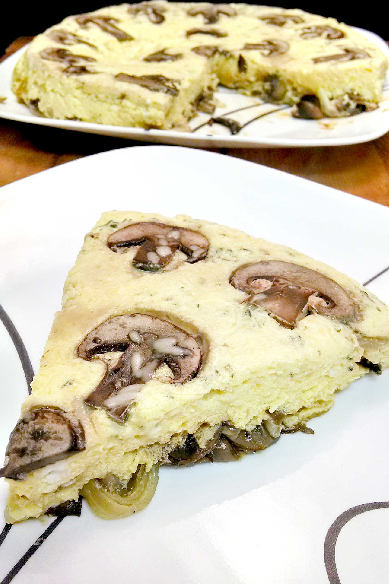 Upgrade your weekend brunch game with a Mushroom, Onion, and Thyme Frittata. Perfectly fluffy eggs, savory mushrooms, and aromatic thyme make this dish a must-try. #FrittataLover #MushroomMadness #SavoryBreakfast #CastIronCooking #VegetarianEats #brunchgoals #frittatalove #eggspectations #quickmeals #frittata #weeknightdinner #meatlessmonday #veggiepower #frittatafeast