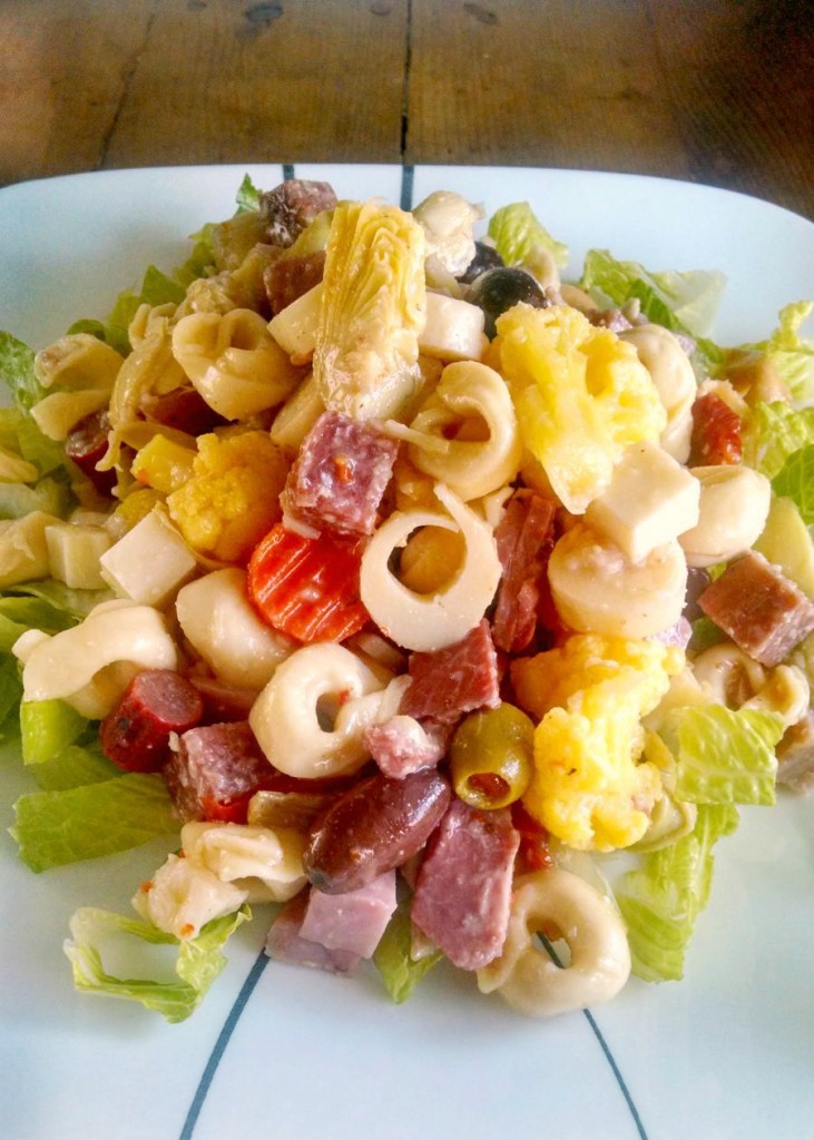 A Kitchen Hoor's Adventures | MuffelataMuffuletta Pasta Salad has all the flavors of a delicious muffelata sandwich, but in a an delicious, picnic worthy and pot luck necessary pasta salad form. Pasta Salad