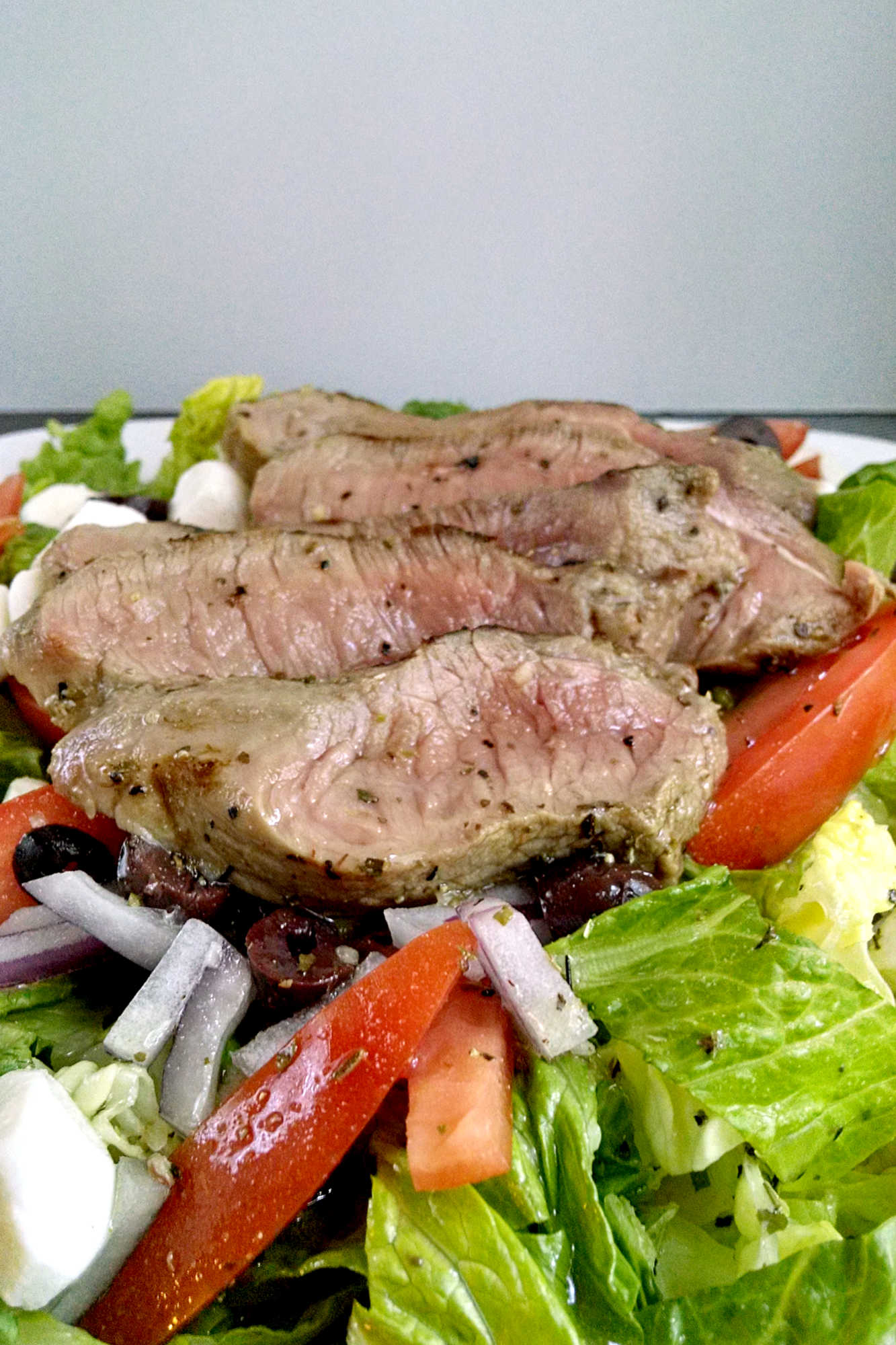 Indulge in a taste of Italy with this Steak Caprese Salad.🥩🥗 Bursting with fresh mozzarella, ripe tomatoes, and tangy balsamic, this dish will transport your taste buds to the streets of Rome. #SteakCapreseSalad #SaladLoversUnite #FoodieFinds #GourmetGrub #Foodie #ItalianDelight #SteakCapreseSalad #SteakLovers #HealthyEats #FoodieFavs #SummerSaladSensation
