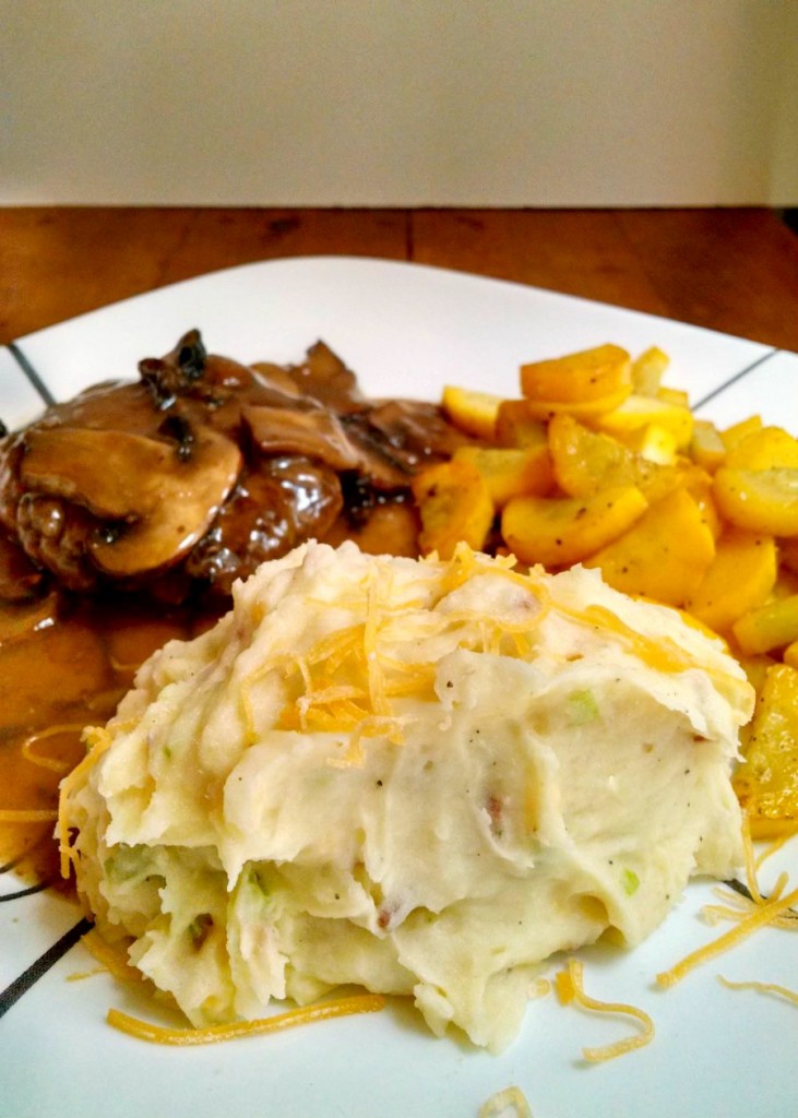 A Kitchen Hoor's Adventures | Salisbury Steak w/ Loaded Mashed Potatoes and Mushroom Gravy