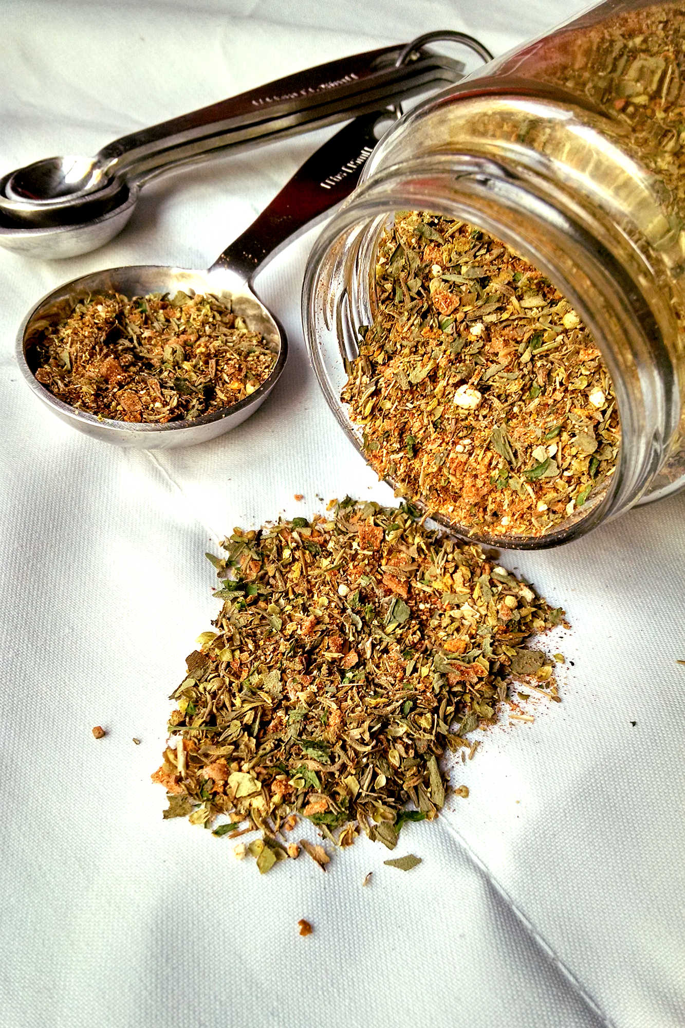 Add a little spice to your life with our authentic Greek Spice Mix! Perfect for all your Mediterranean inspired dishes. #GreekSpiceMix #MediterraneanFlavors #HerbsandSpices #CookingWithGreekSpices #TasteofGreece