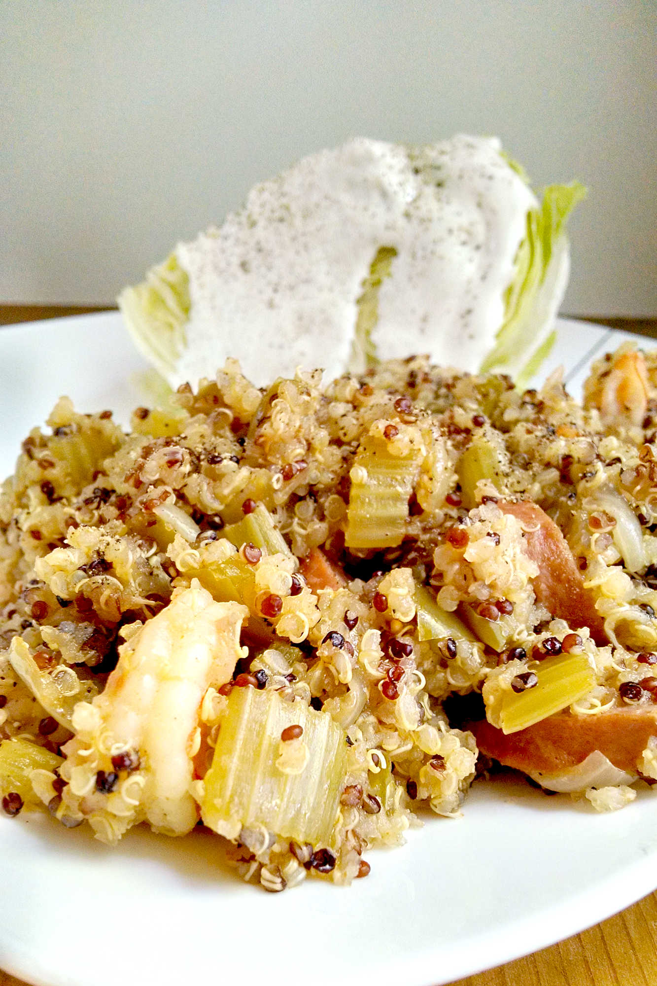 Spice up your dinner routine with this mouth-watering quick and easy Quinoa Jambalaya.  It's a fusion of Cajun and healthy eats. Ready in 30 minutes or less. #QuinoaJambalaya #HealthyEatingMadeEasy #OnePotMeal #PlantBasedRecipes #30MinuteMeals #onepotmeal #weeknightdinner #eatclean