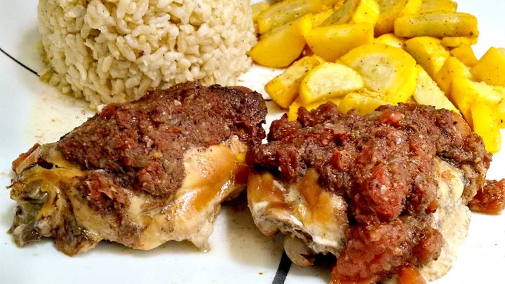 Tender and flavorful, these Slow Cooker Jerk Chicken Thighs are the perfect weeknight meal. Simply set it and forget it! #SlowCookerJerkChicken #EasyMealPrep #CaribbeanFlavors #SpicyChicken #InstaFoodGram