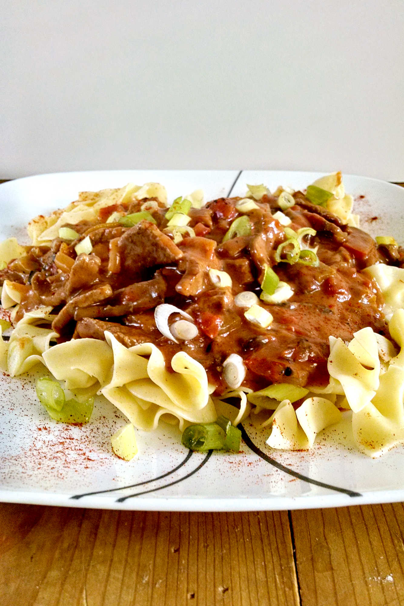 Love the flavors of Tex-Mex but want something comforting and warm? Try this mouth-watering Tex-Mex Beef Stroganoff, the perfect fusion of two beloved cuisines! #TexMexStroganoff #BeefyGoodness #SpicyPastaLove #SouthwestFusion #ComfortFoodCravings #TexMex #ComfortFood #BeefStroganoff #SpicySatisfaction