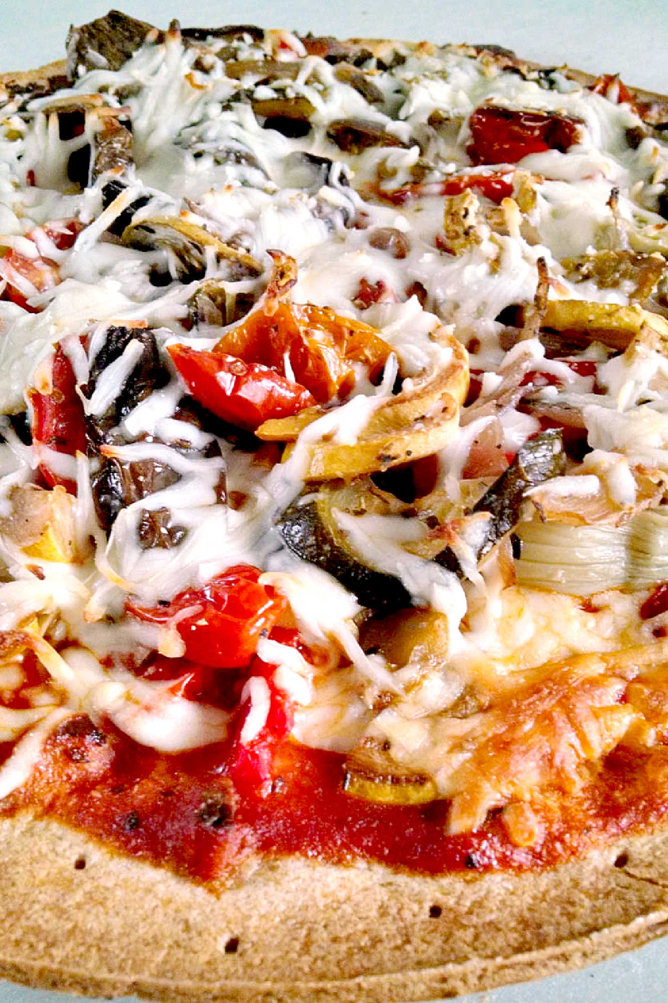 Elevate your pizza game with a delicious and nutritious twist! Try this Roasted Vegetable Pizza provides the best of both worlds with a variety of roasted veggies on a crispy crust. #balancedeating #veggiepizza #yum #homemadepizza #RoastedVeggiePizza #VegetarianPizza #HomemadePizzaNight #PizzaLoversUnite #PizzaGoals