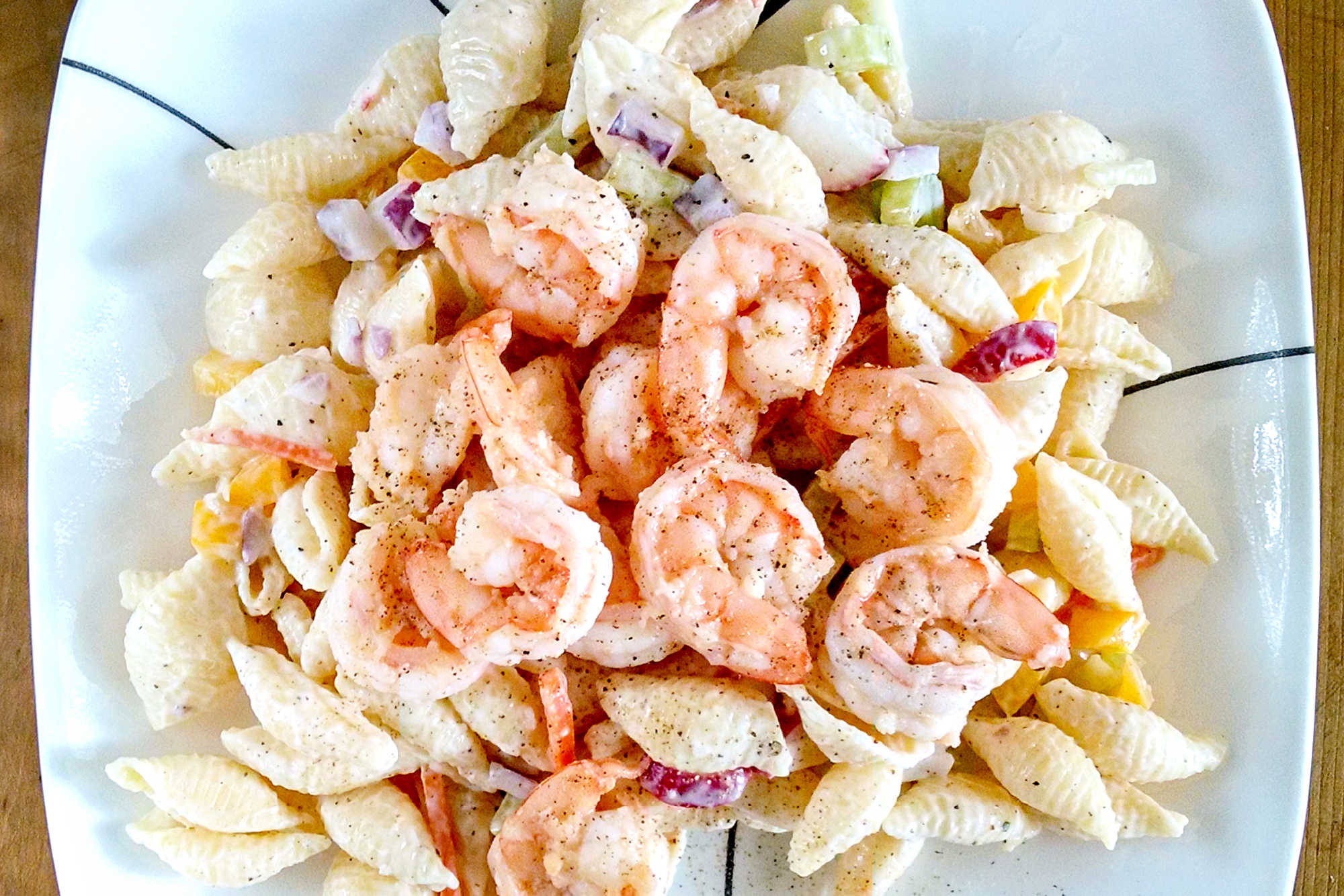 Looking for a refreshing and satisfying summer salad? Look no further than this mouthwatering Shrimp Scampi Pasta Salad. Packed with succulent shrimp and bursting with flavor. #shrimpscampi #pastalove #foodiefinds #summerpasta #seafoodlover