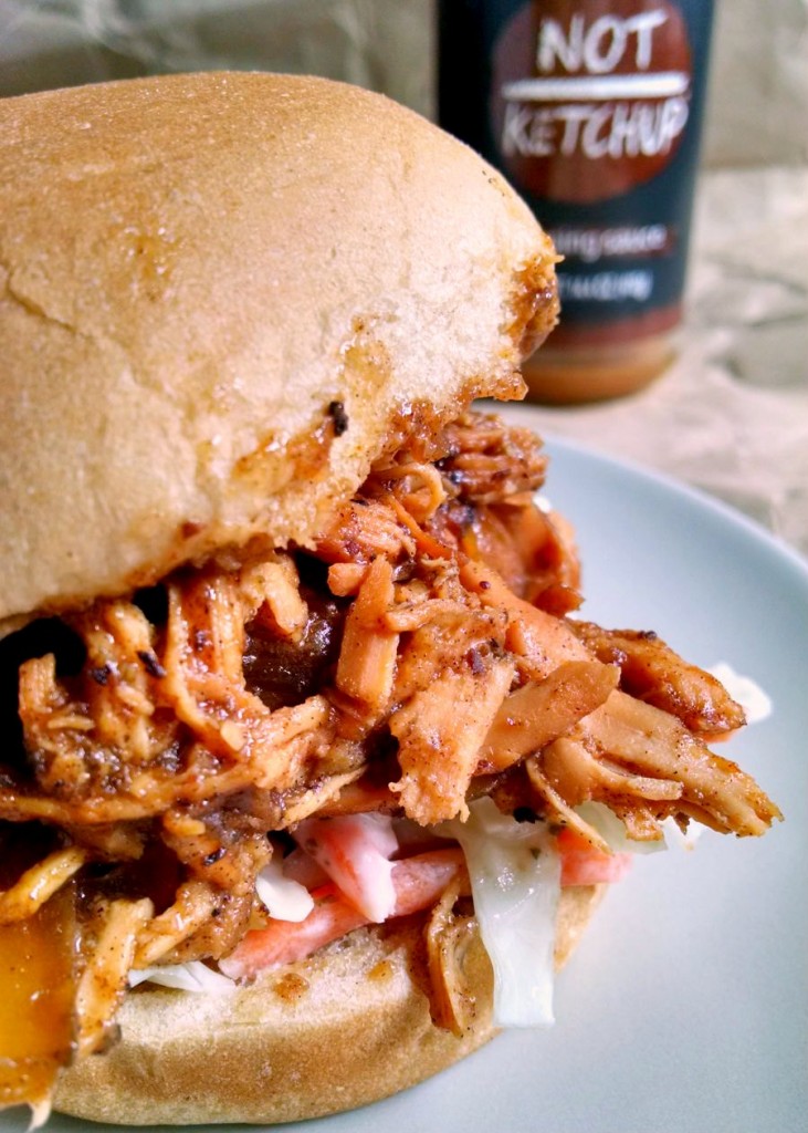 A Kitchen Hoor's Adventures: #10DaysofTailgate - Slow Cooker @NotKetchup Smoky Date Barbecue Sandwiches
