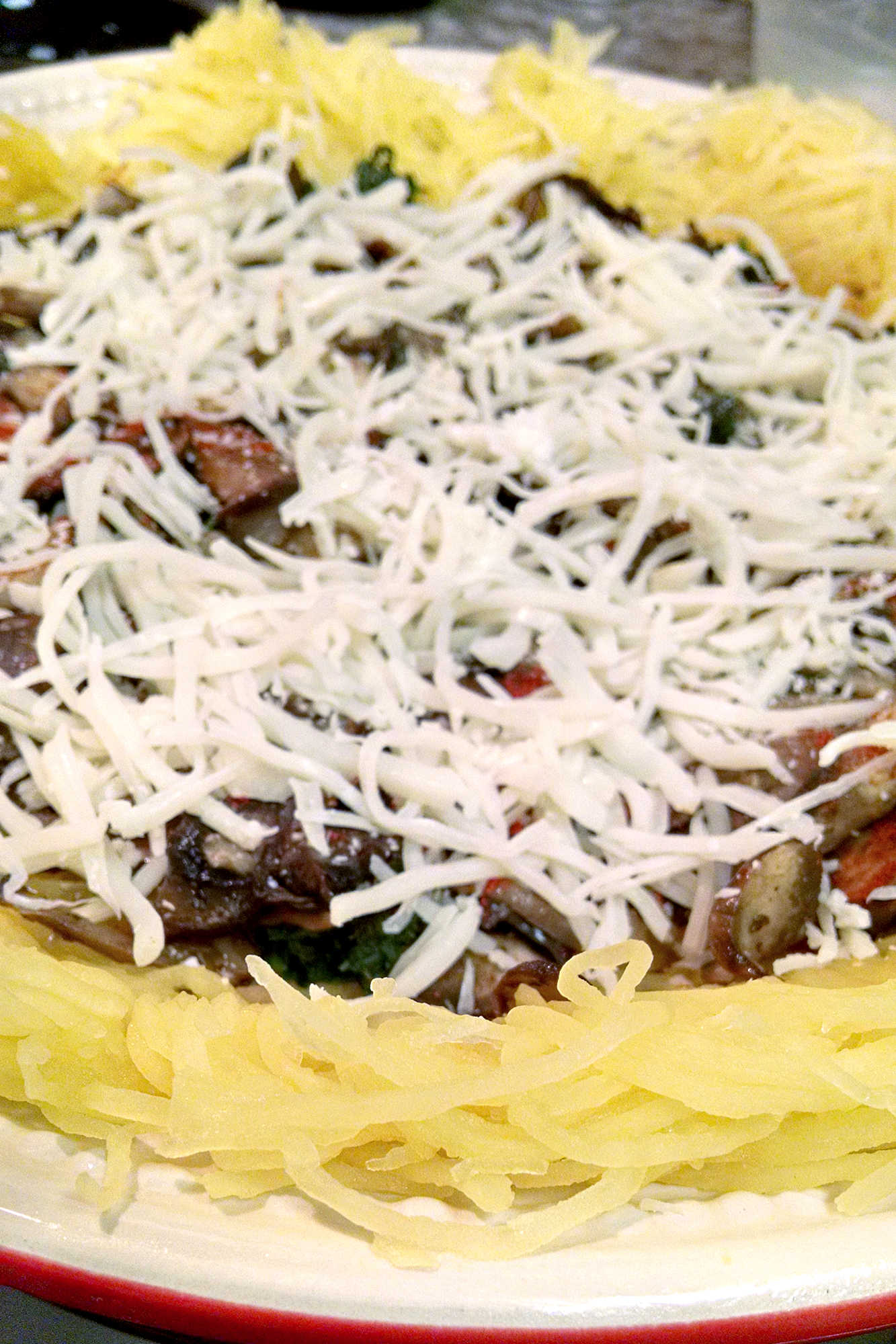 Get your veggies in with this tasty Spinach and Mushroom Quiche with Spaghetti Squash Crust! Perfect for lunch, dinner, or even breakfast! #squashcrust #spinachquiche #mushroomquiche #quicherecipe #Vegetarian #HealthyChoices #FoodBlogger #HealthyEats #VegetarianRecipes #SquashCrust #QuicheLovers #MushroomMadness