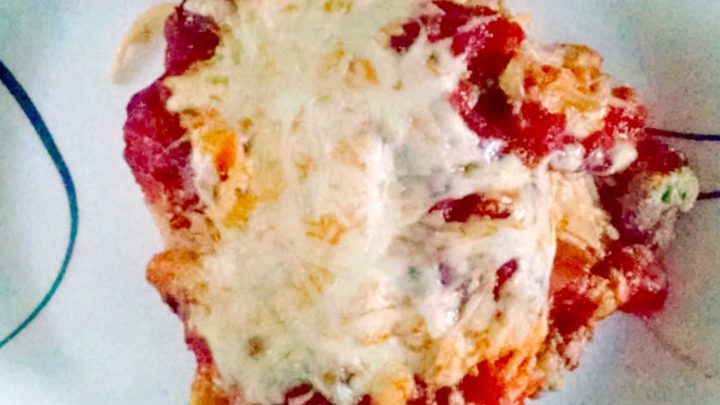 Have some leftover spaghetti? Transform it into a delicious Spaghetti Pie for a creative and budget-friendly meal #SpaghettiPieDelight #PastaPerfection #ComfortFoodGoals #CheesyGoodness #ItalianEatsDaily