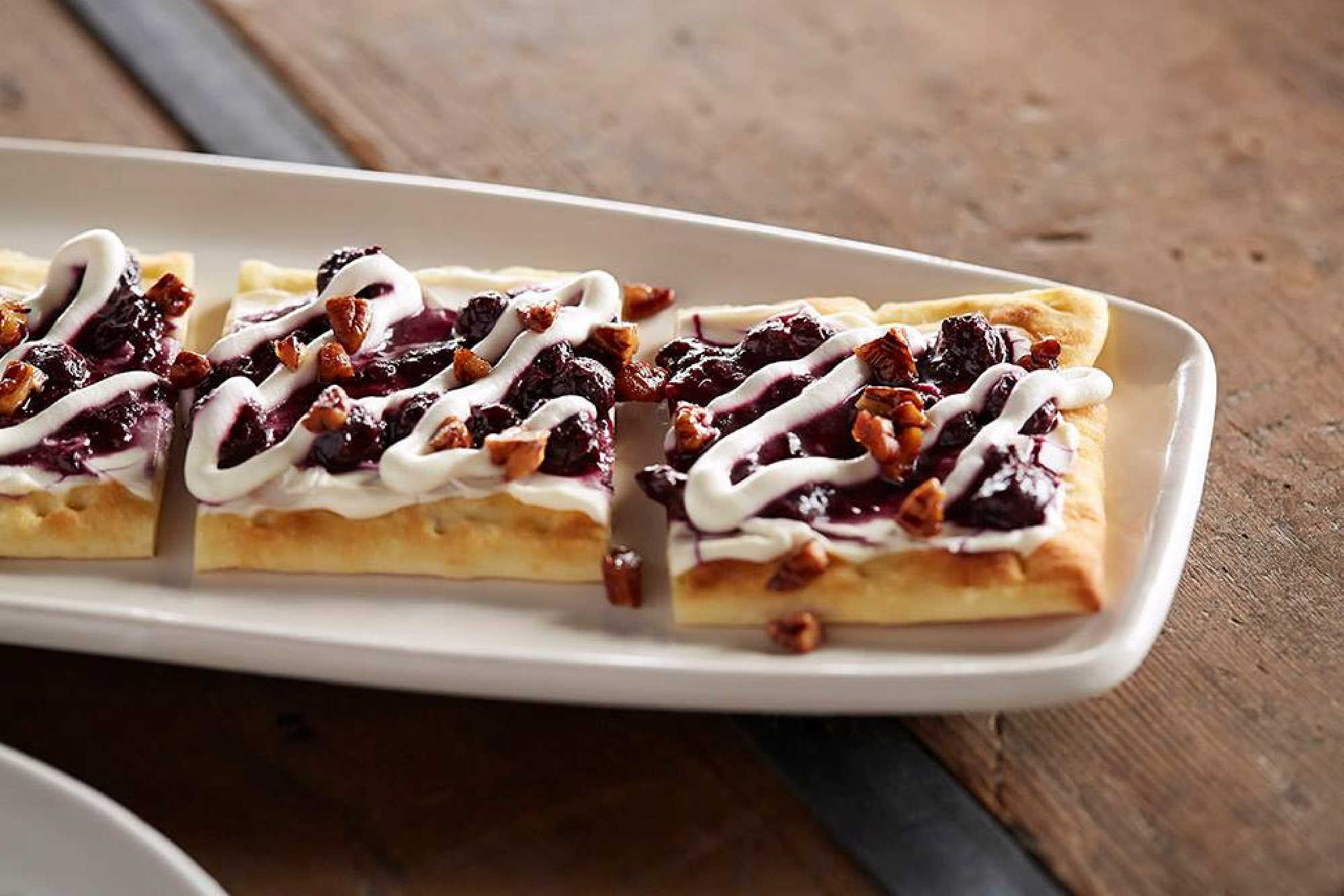 Falling for Bonefish Grill's new Fall Crush Menu. Indulge in seasonal flavors and let your taste buds be swept off their feet! #FallCrushMenu #SeasonalFavorites #BonefishBites #FoodieFrenzy #FallingForBonefish