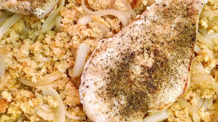 Add a touch of elegance to your dinner table with Skillet French Onion Chicken. Easy to make, but your guests will think you spent hours in the kitchen. #FrenchOnionChickenSizzle #CastIronCuisine #OneSkilletMeal #ComfortFoodClassics #OnionLoversDelight #skilletcooking #frenchonionchicken #30minutemeals #easydinnerrecipes #comfortfoodlover