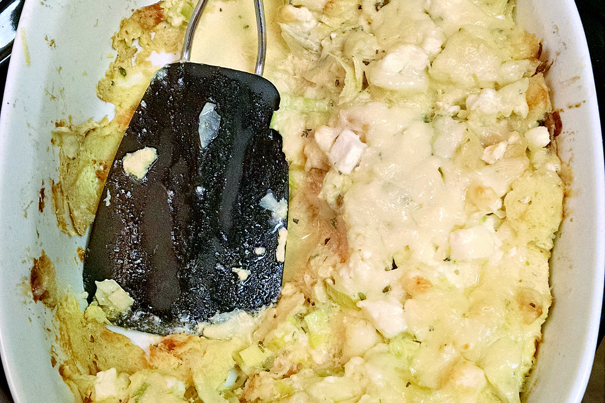 Indulge in the ultimate savory breakfast treat with this Artichoke and Leek Strata! Crispy bread, creamy cheese, and flavorful veggies all in one dish. Brunch goals achieved. #breakfastgoals #savorystrata #artichokeandleek #ArtichokeAndLeekStrata #SavoryBrunchFavorites #EggCasseroleLove #VegetarianBrunchIdeas #EasyMakeAheadMeals