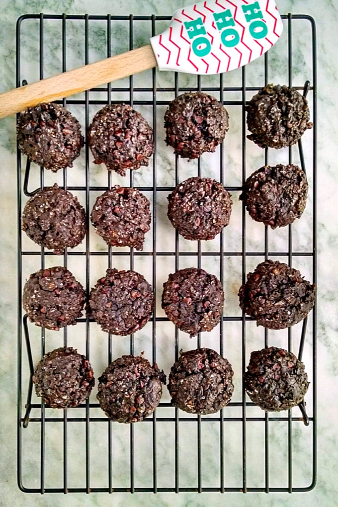 Delicious Double Chocolate Oatmeal Cookies inspires me to make lower a low fat version S and I can eat.