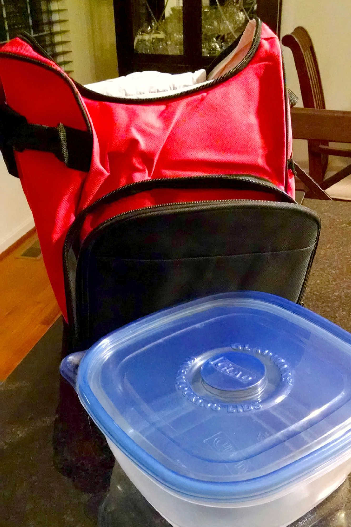 Calling all busy professionals! It's time to level up your lunch game with the Sacko Large Lunch Bag. Perfect for on-the-go meals, this bag is a game changer. #SackoLunchBag #WorkLunchUpgrade #SackoLunchBagReview #LunchBagLove #FoodieFaves #OfficeLifeEssentials #MealPrepMondays