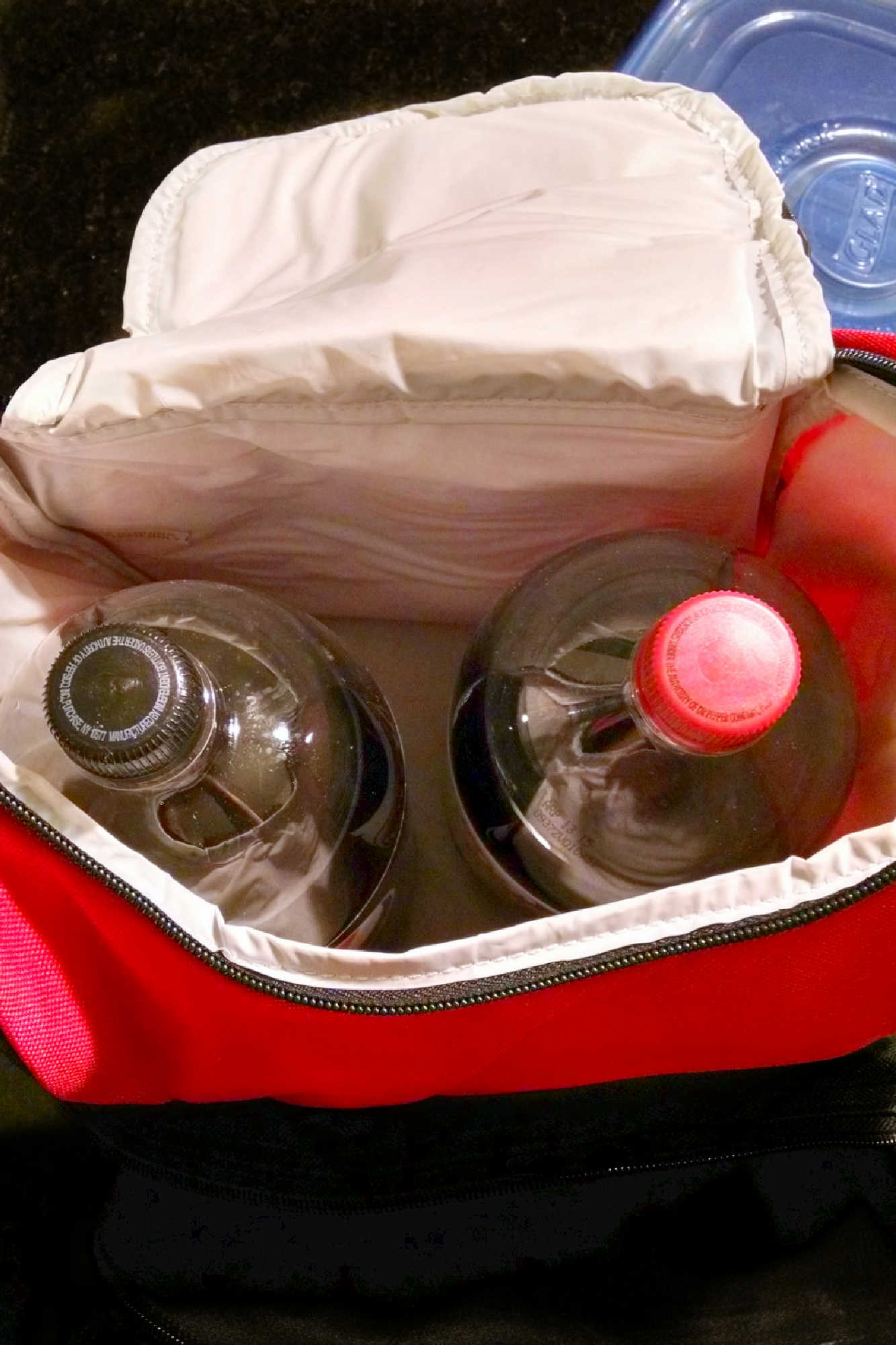 Calling all busy professionals! It's time to level up your lunch game with the Sacko Large Lunch Bag. Perfect for on-the-go meals, this bag is a game changer. #SackoLunchBag #WorkLunchUpgrade #SackoLunchBagReview #LunchBagLove #FoodieFaves #OfficeLifeEssentials #MealPrepMondays