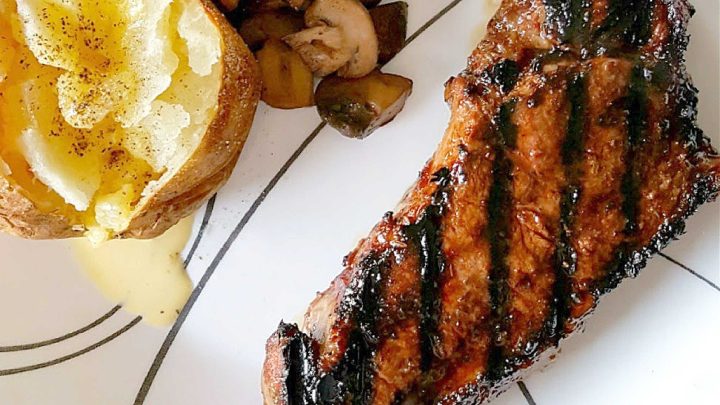 It's marinating time! 🍴Sink your teeth into the deliciousness of drunken marinated steak. It will having you craving for more! Indulge yourself! #drunkensteak #marinatedsteak #stripsteak #SteakLoversUnite #MeatMavericks #MarinatedMasterpiece #FoodieFrenzy #SizzleAndSavor #MarinatedMeats #BoozyBBQ #MeatMarinadeMaster #GrillAndChill