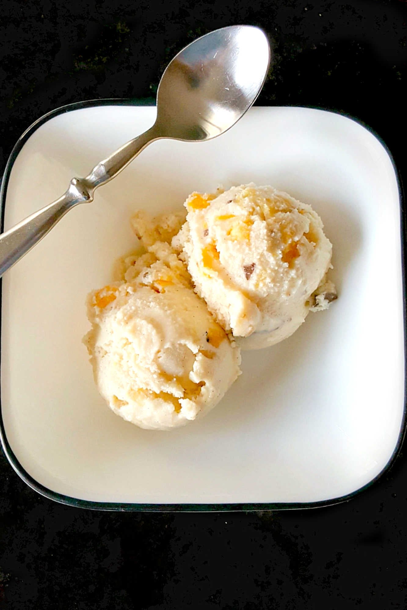 Craving something sweet and refreshing? Look no further! This tropical frozen yogurt will transport you to a beach paradise with every bite. 🍍🍦🌴 #TropicalTreats #FroYoVibes #HealthyDesserts #IslandFlavors #SummerSweets #TropicalFrozenYogurt #HealthyTreats #FrozenFaves #SummerSnacks #YogurtObsessed