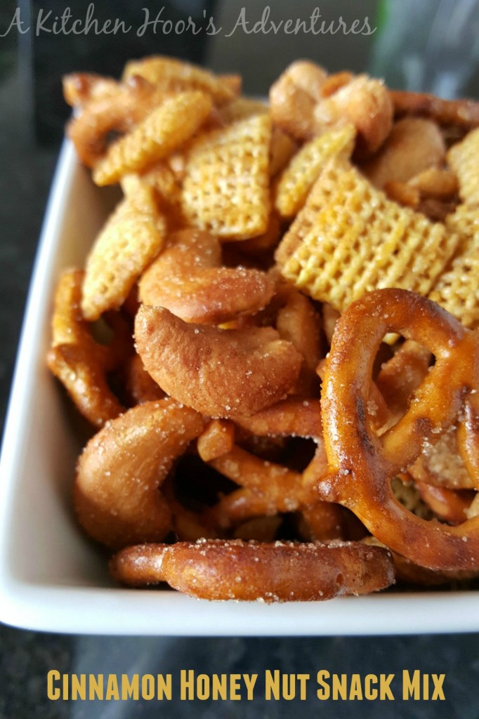This Cinnamon Honey Nut Snack Mix for SRC reveal is sweet, salty, crunchy, and delicious! It's perfect for a mid morning bite, road, trip, or nibbles while watching a movie.