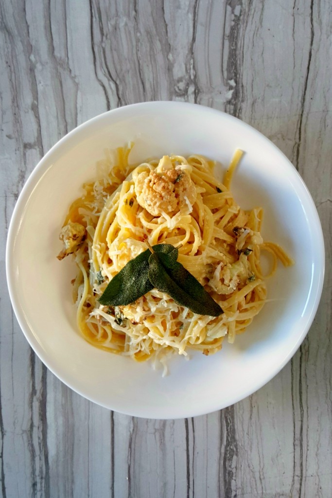 Deliciously nutty, roasted cauliflower pairs perfectly with the salty fontinella cheese. This Cauliflower Sage Fontinella Carbonara with #StellaCheeses has a deliciously aged twist to the typical carbonara.
