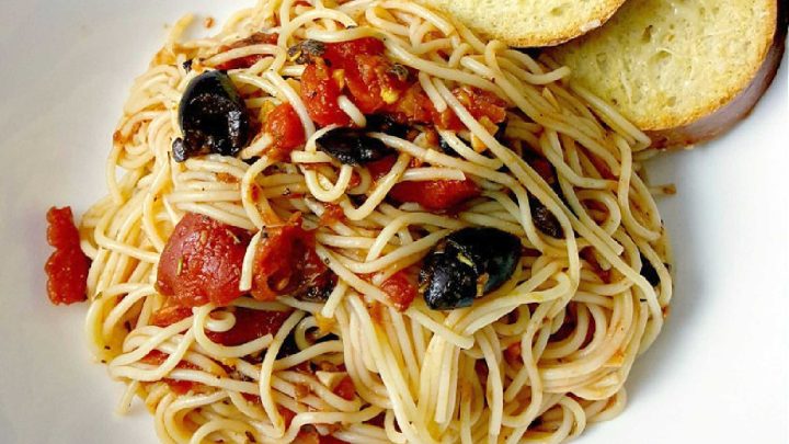 Tuscan Pomodoro is all about slowing down and savoring the little things. Picture yourself enjoying rustic flavors under the open sky with friends and family. #TuscanPomodoroDelight #ItalianCookingPassion #FlavorsofTuscany #TomatoLove #FoodieFinds #EatLocal #GardenFresh #ItalianCuisineGoals #PastaPerfection #FoodieApprovedEats