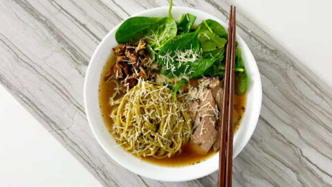 A mash up of pho style soup with Italian flavored beef, this Italian Beef Pho is simple, delicious, and perfect for cold nights like this one. #fusionrecipe #pho #Italiansoup #easyrecipe