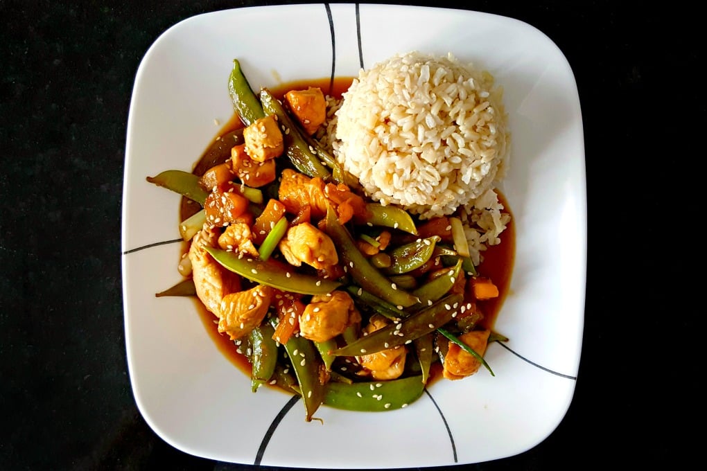 Hawaiian Sticky Chicken is a little sweet, sour, spicy, and crunchy but it’s packed with amazing texture and flavor.