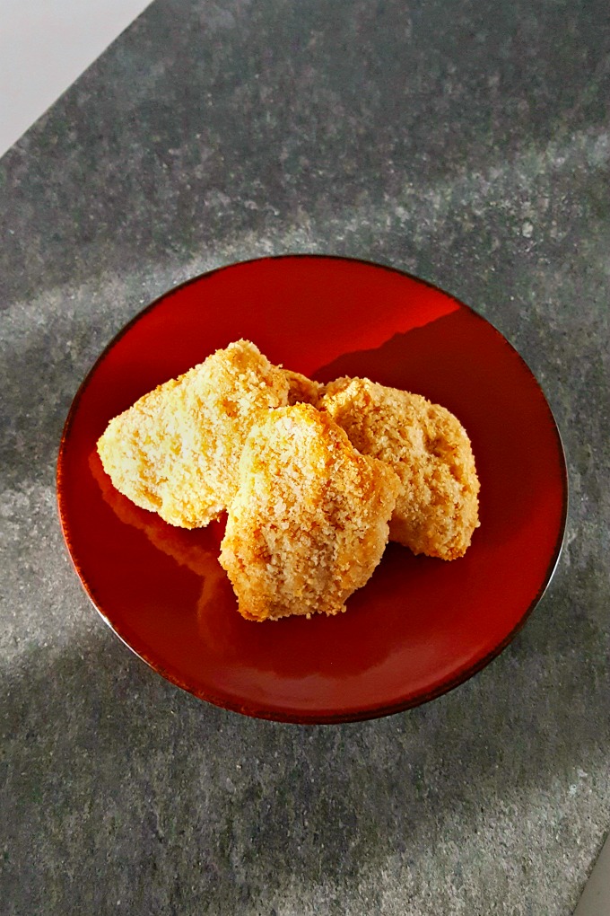 When it's midnight, and your guests are hungry for something fun, make these Midnight Chicken Nuggets. They're quick, easy, and super crunchy! #SundaySupper