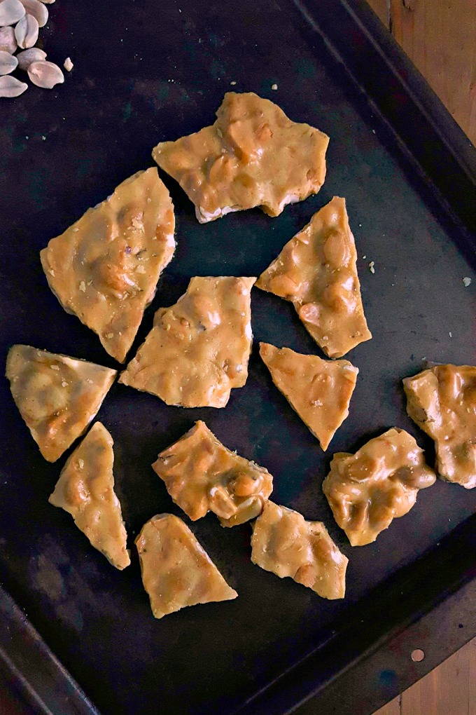 Made in the microwave and literally takes minutes to make, this Homemade Easy Peanut Brittle is my new favorite, quick and easy, Homemade Food Gift. #SundaySupper