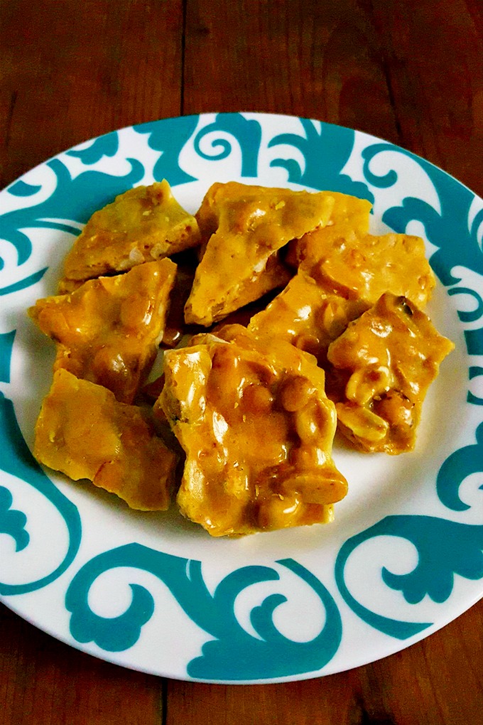 Made in the microwave and literally takes minutes to make, this Homemade Easy Peanut Brittle is my new favorite, quick and easy, Homemade Food Gift. #SundaySupper